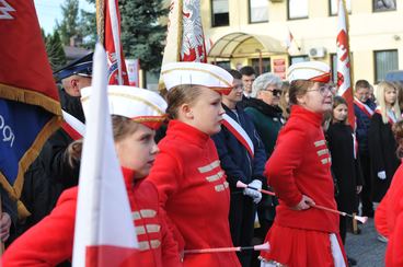 Jarmarkiem Świętomarcińskim uczcili w Widawie dzień 11 listopada